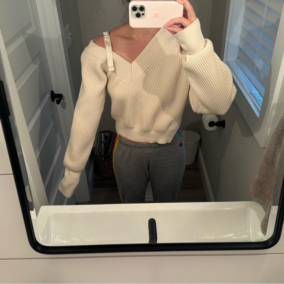 Jacquemus La Maille Seville Sweater - Picture 16 of 17